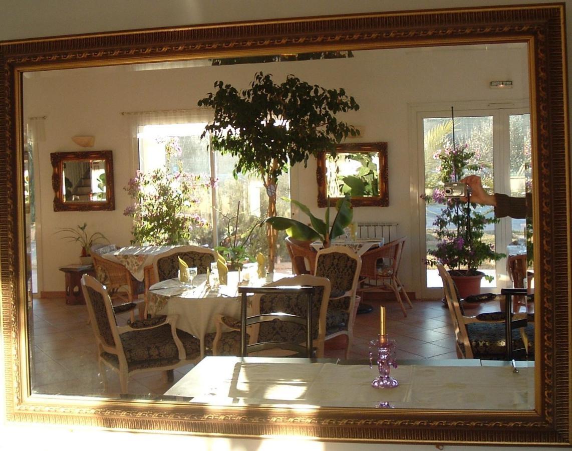 La Fontaine Hotel Vidauban Bagian luar foto